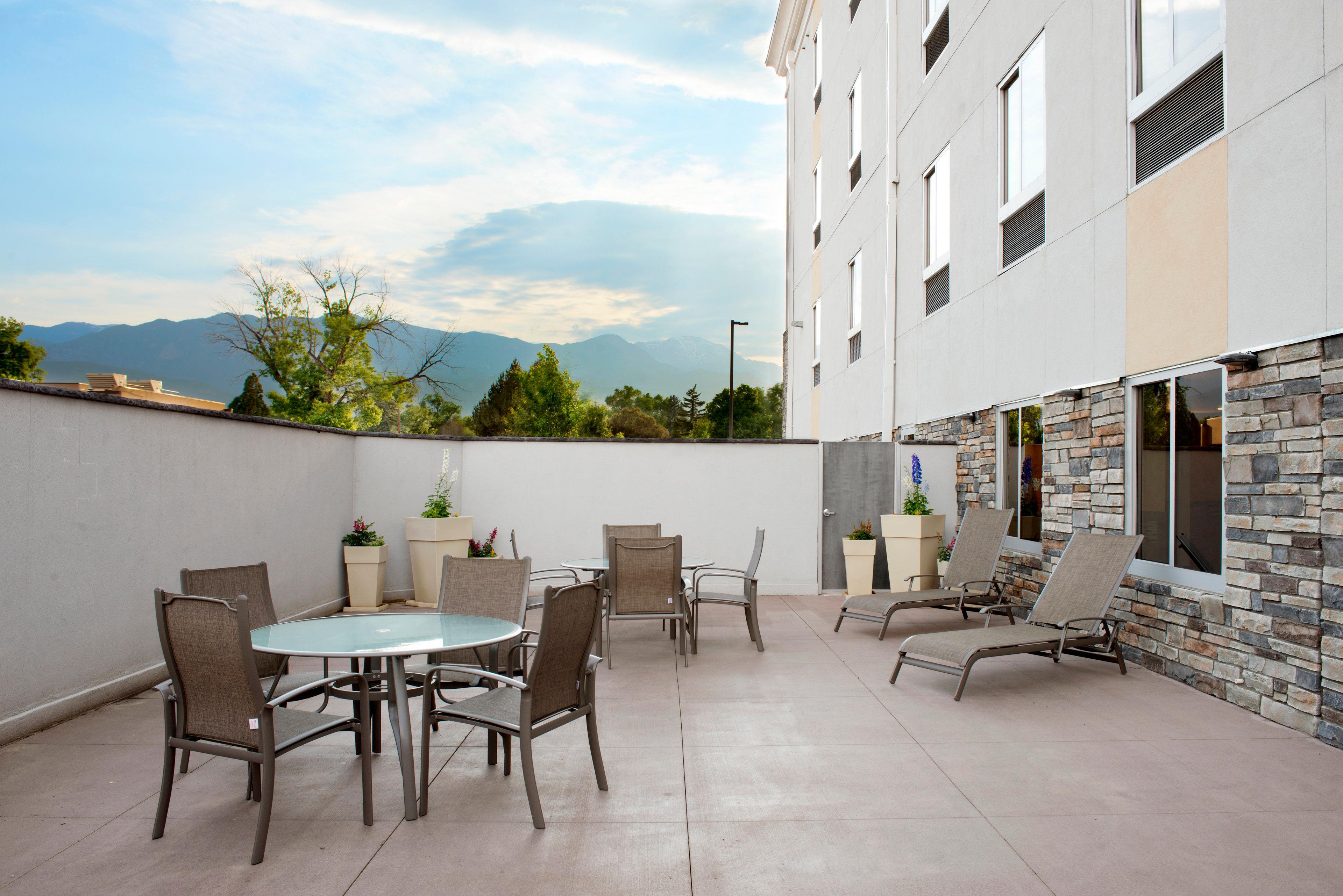 Holiday Inn Express & Suites Colorado Springs Central By Ihg Kültér fotó
