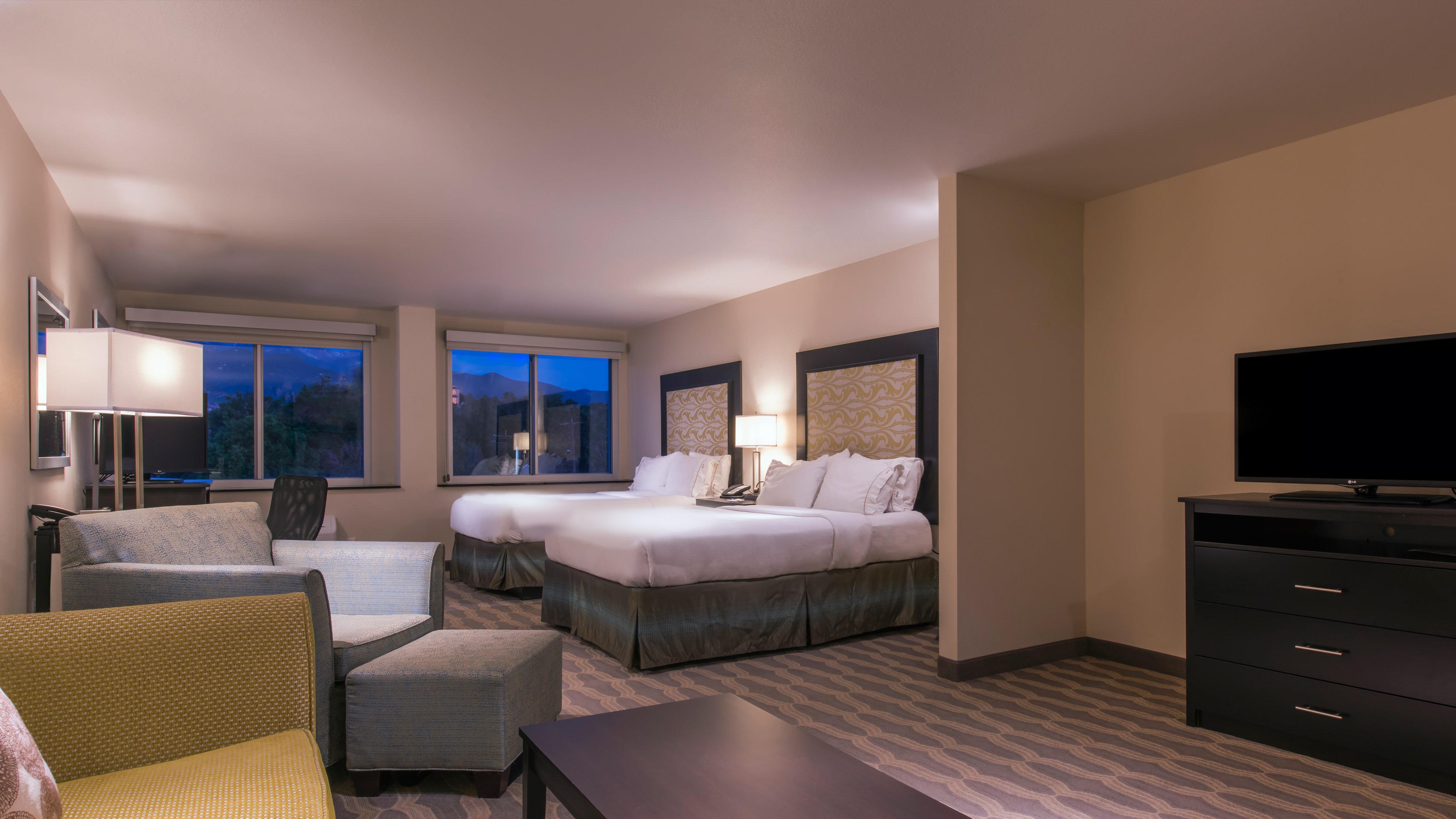 Holiday Inn Express & Suites Colorado Springs Central By Ihg Kültér fotó