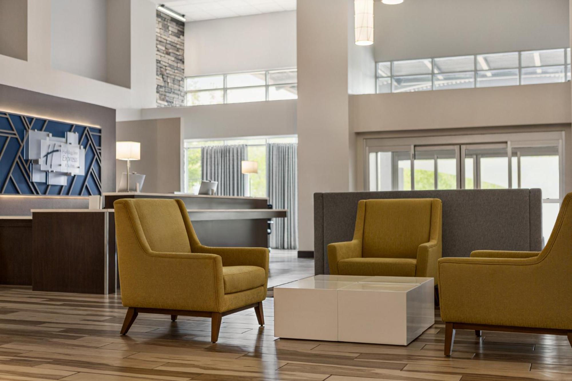 Holiday Inn Express & Suites Colorado Springs Central By Ihg Kültér fotó