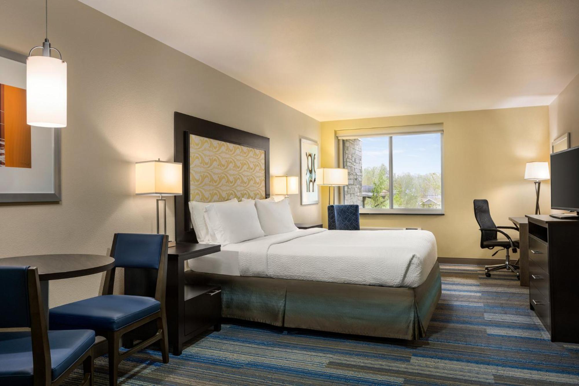 Holiday Inn Express & Suites Colorado Springs Central By Ihg Kültér fotó