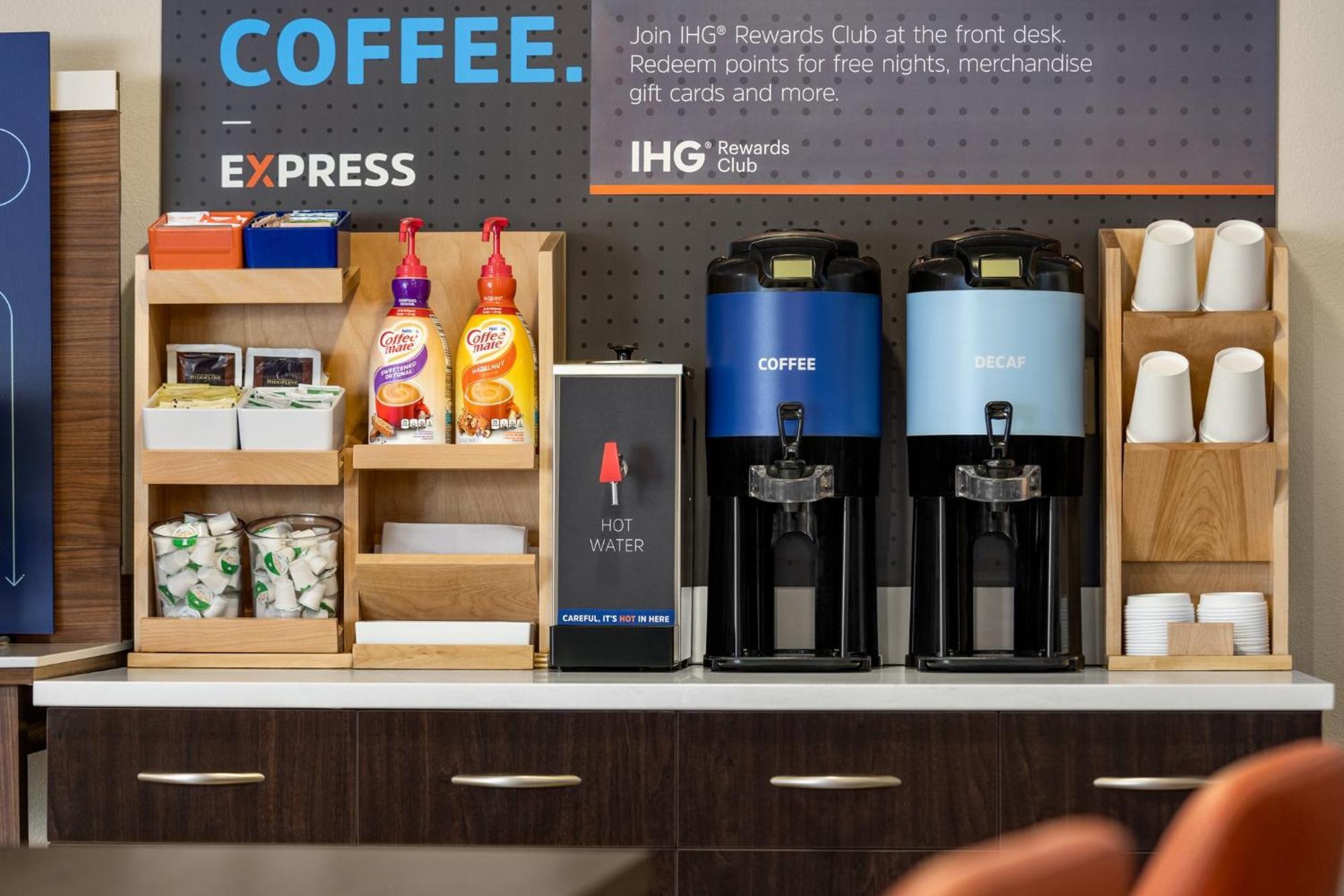 Holiday Inn Express & Suites Colorado Springs Central By Ihg Kültér fotó