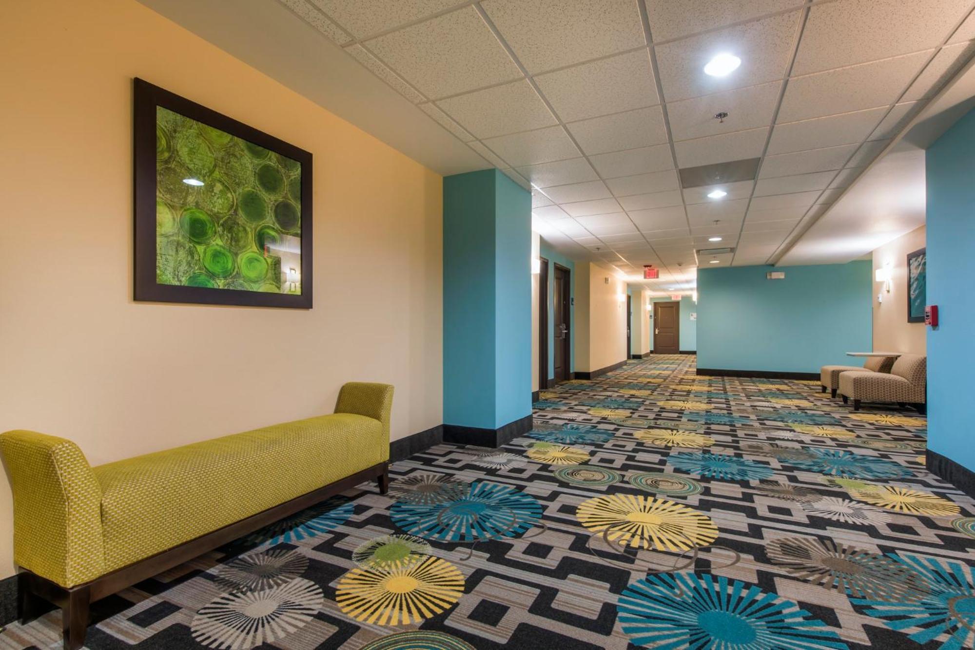 Holiday Inn Express & Suites Colorado Springs Central By Ihg Kültér fotó